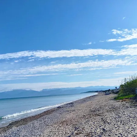 Daire Voula's Maisonette