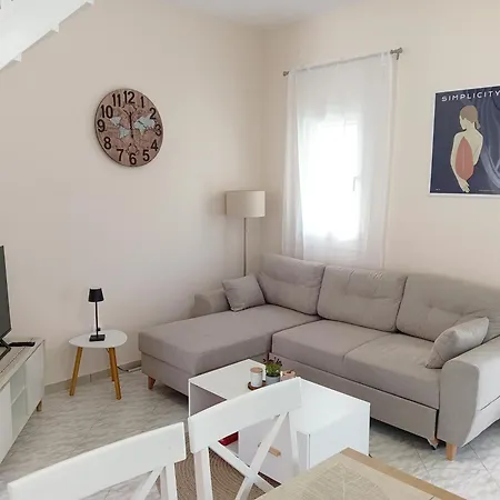 Voula's Maisonette Apartment