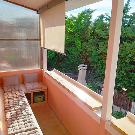 Voula's Maisonette Apartment