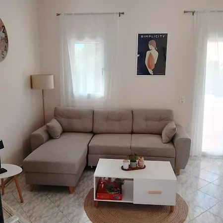 Voula's Maisonette * Acharavi (Corfu)