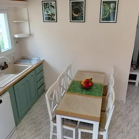 Voula's Maisonette Lägenhet Acharavi (Corfu)